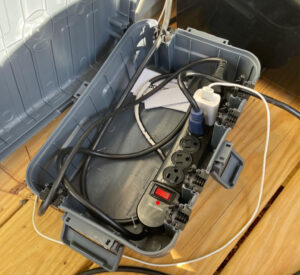 Langlebiges schwarzes regenfestes Gehäuse für elektrische Steckdosen im Freien