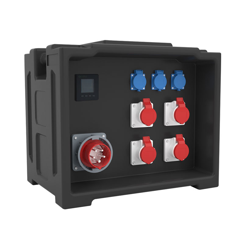 PHLTD Stromverteilungsbox mit mehreren Industrie-Steckdosen und einem 5-poligen Industrie-Stecker