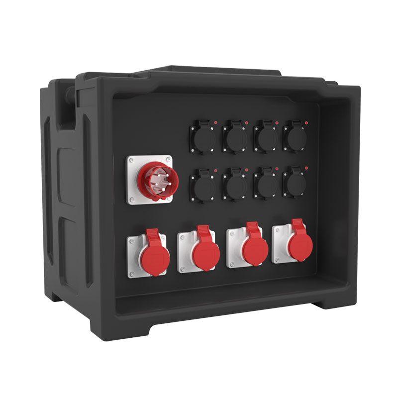 PHLTD Stromverteilungsbox mit vier Industrie-Steckdosen und einem 5-poligen Industrie-Stecker